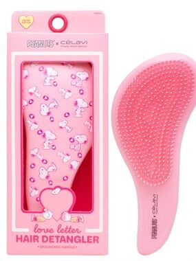 Peanuts Celavi Pink Heart Hair Detangler Brush